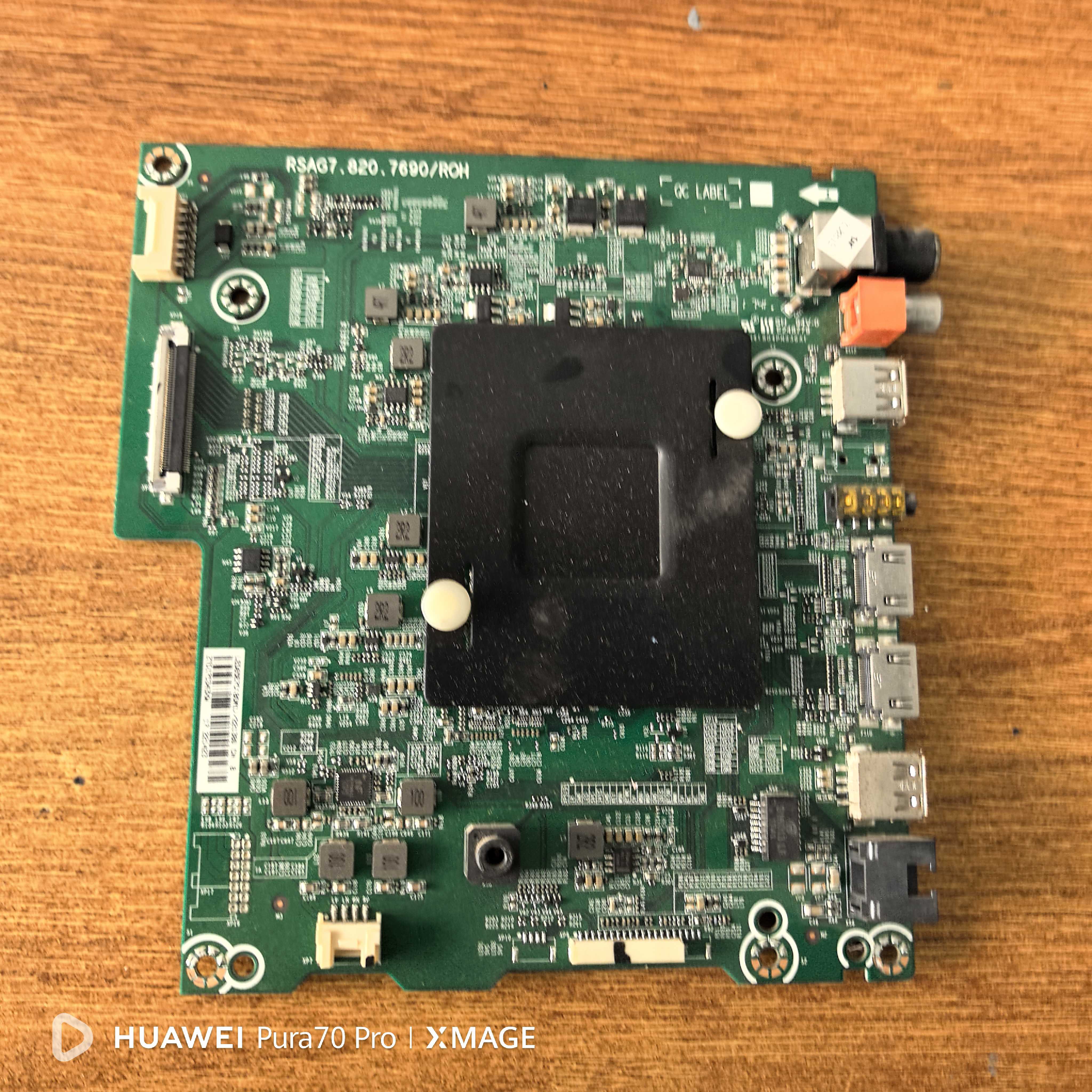 原装海信LED65E7C电视主板