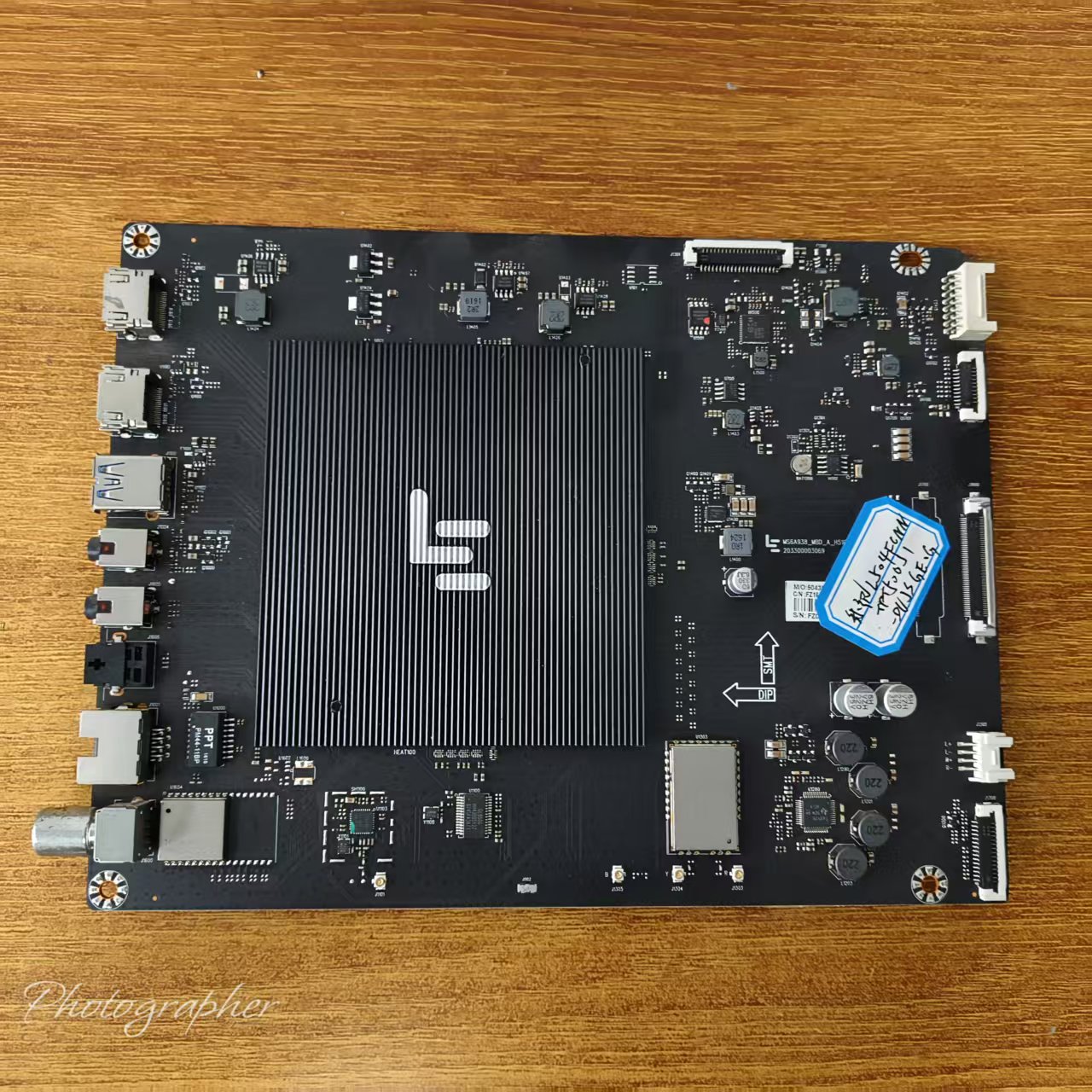 乐视L504FCNN主板MS6A938-MBD-A-H5100屏TPT500J1-DUJSGE.G实物图