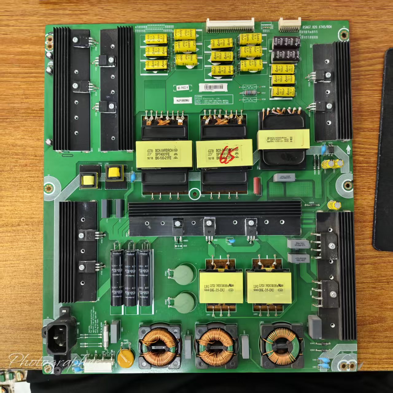 海信LED65MU9600X3DUC电源板