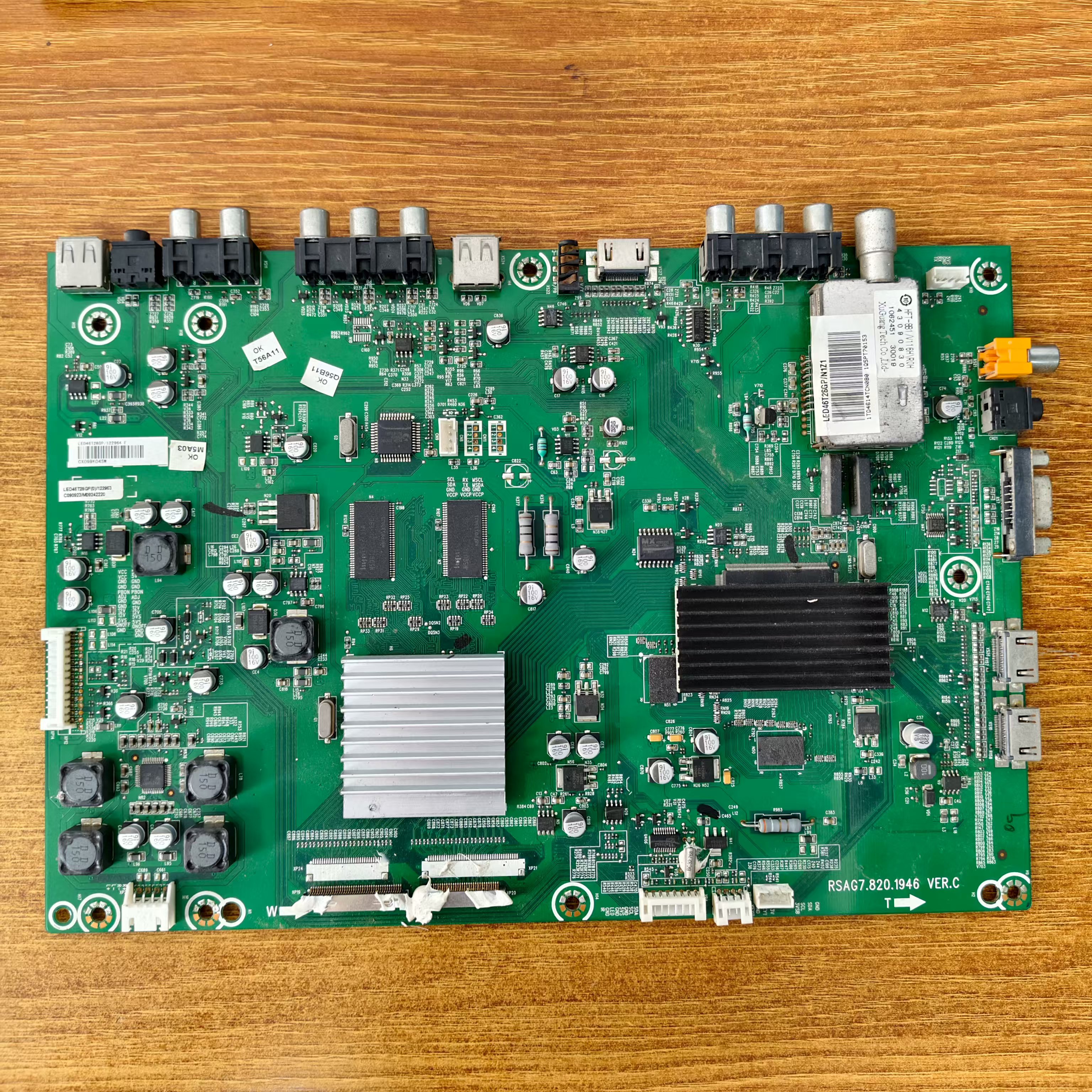 原装海信LED46T28GP电视主板RSAG7.820.1946配屏LTA460HF07现货好