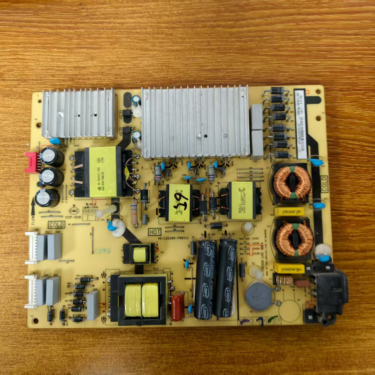 TCL65U7700C电视电源板