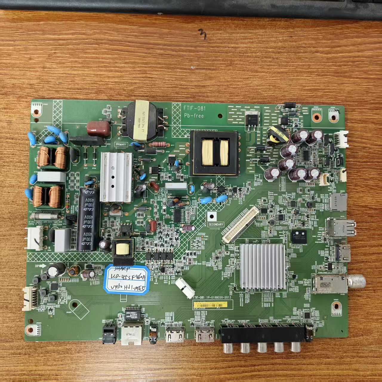 *夏普LCD-45SF460A主板FTIF-081 1P-016BC00-2013配屏V450HJ1-ME5