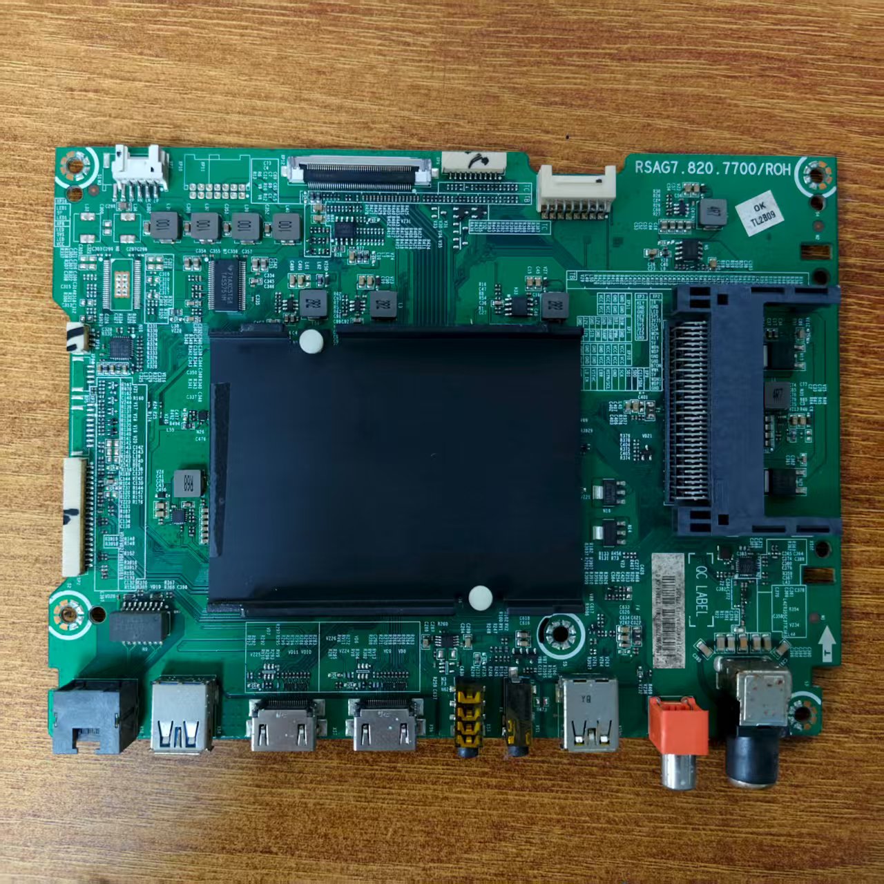 海信LED65NU7700U电视主板