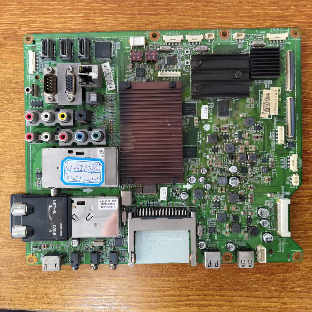 LG42LE8600-CA电视主板