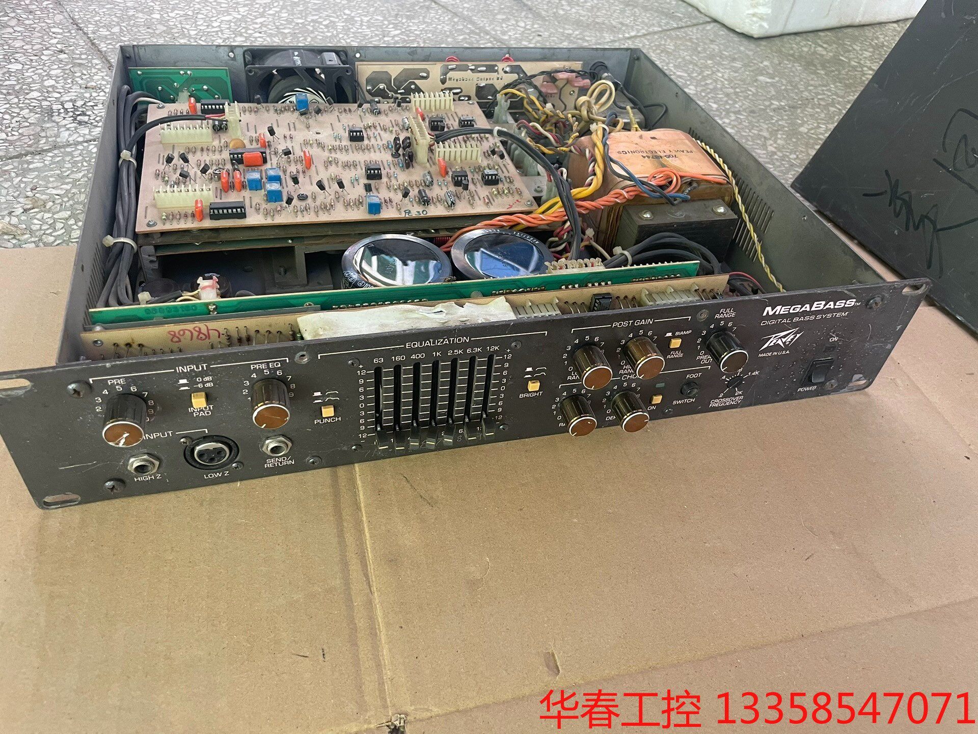 议价 美国百威mega bass 贝斯功放一台 金峰管 内部用料好