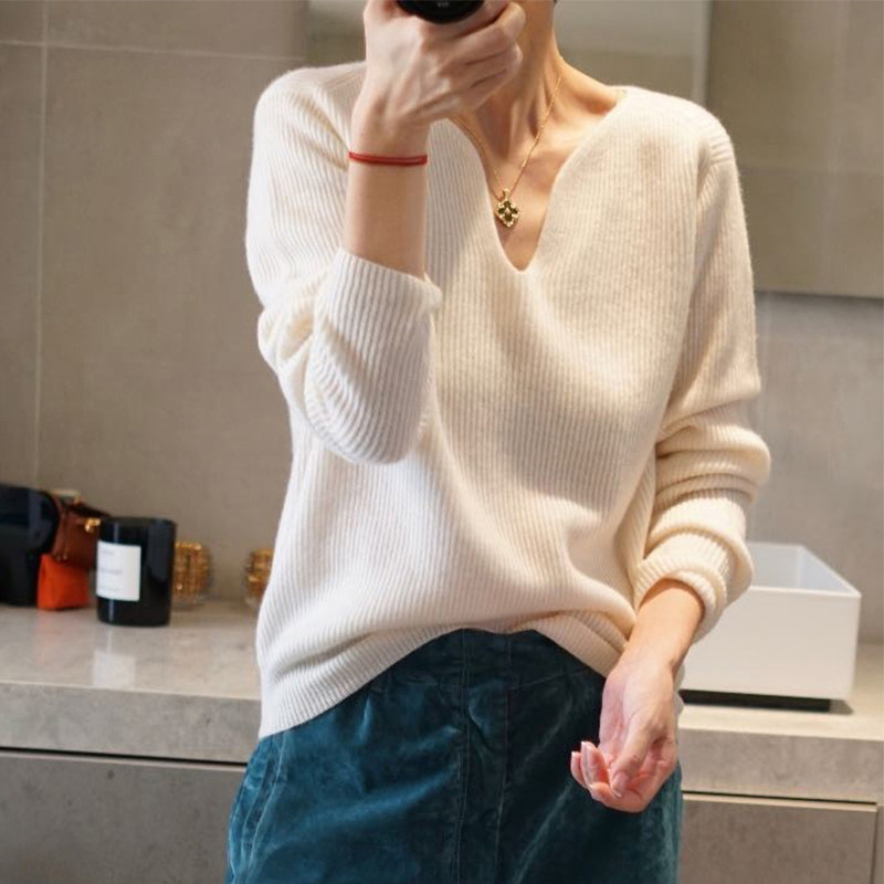 颜值在线 温柔气质 竖螺纹V领100%羊绒衫女秋冬套头纯羊绒毛衣3色,女装/女士精品,羊绒衫,淘宝优惠券,粉丝福利购,淘宝优惠卷
