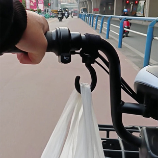 多功能电动车挂钩推车婴儿车挂钩前置通用免打孔遛娃神器钩挂头盔