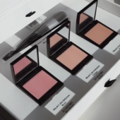 送礼礼物laura 罗拉腮红chai ginger日杂粉橘guava杏奶色收缩色