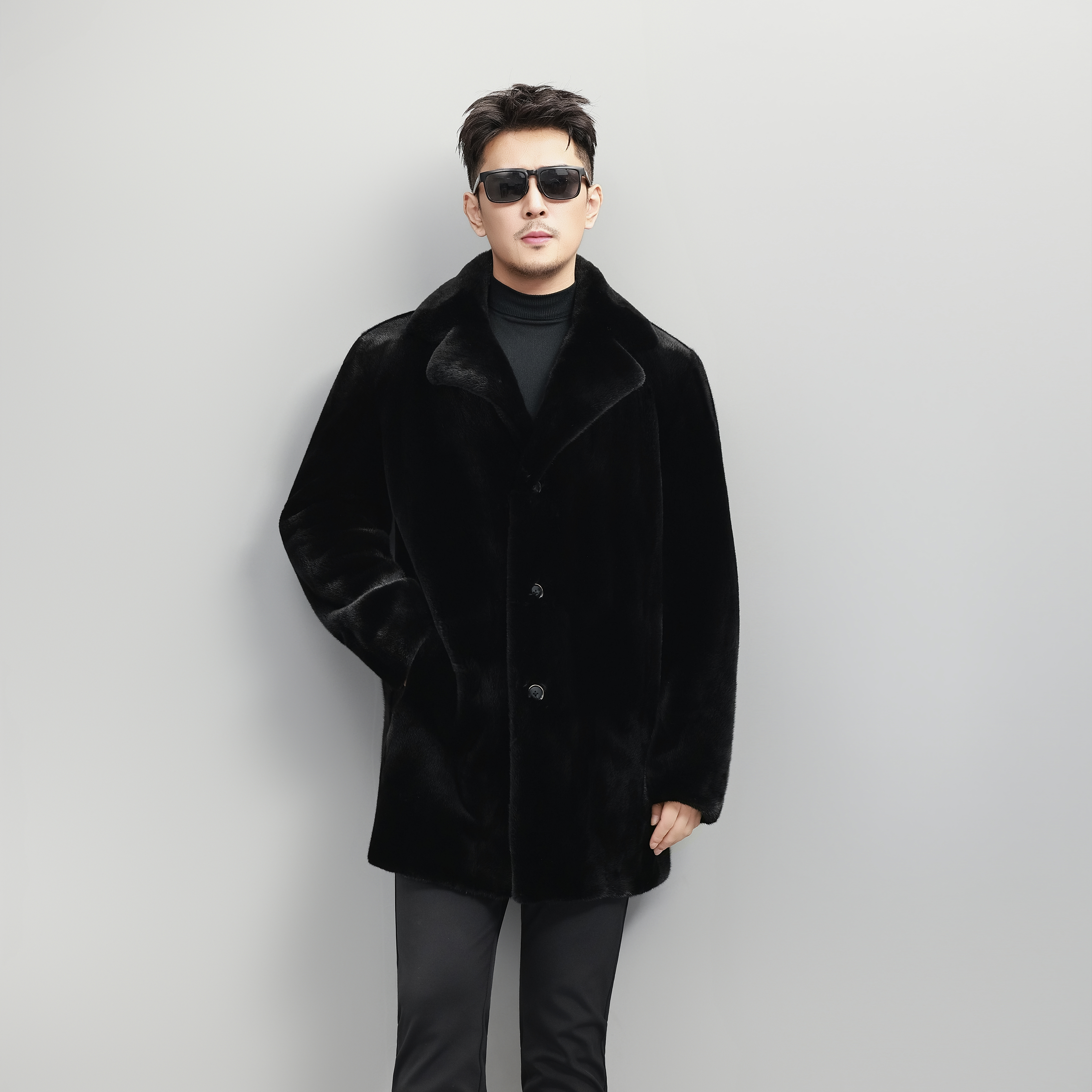 男士高端翻领长款整貂貂皮大衣
