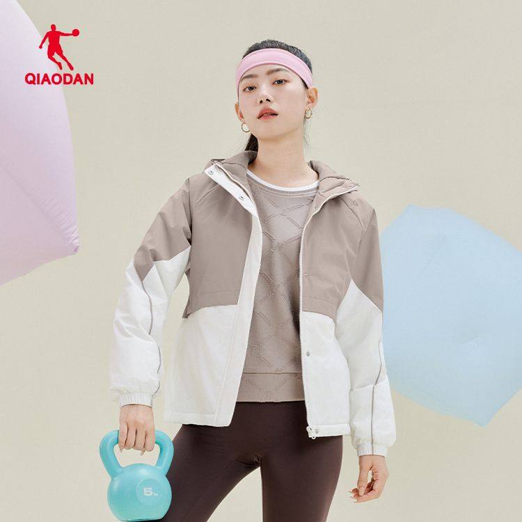 乔丹梭织短棉服女2025冬季保暖宽松综训休闲运动外套QDEFM2254030,运动服/休闲服装,运动棉衣,淘宝优惠券,粉丝福利购,淘宝优惠卷