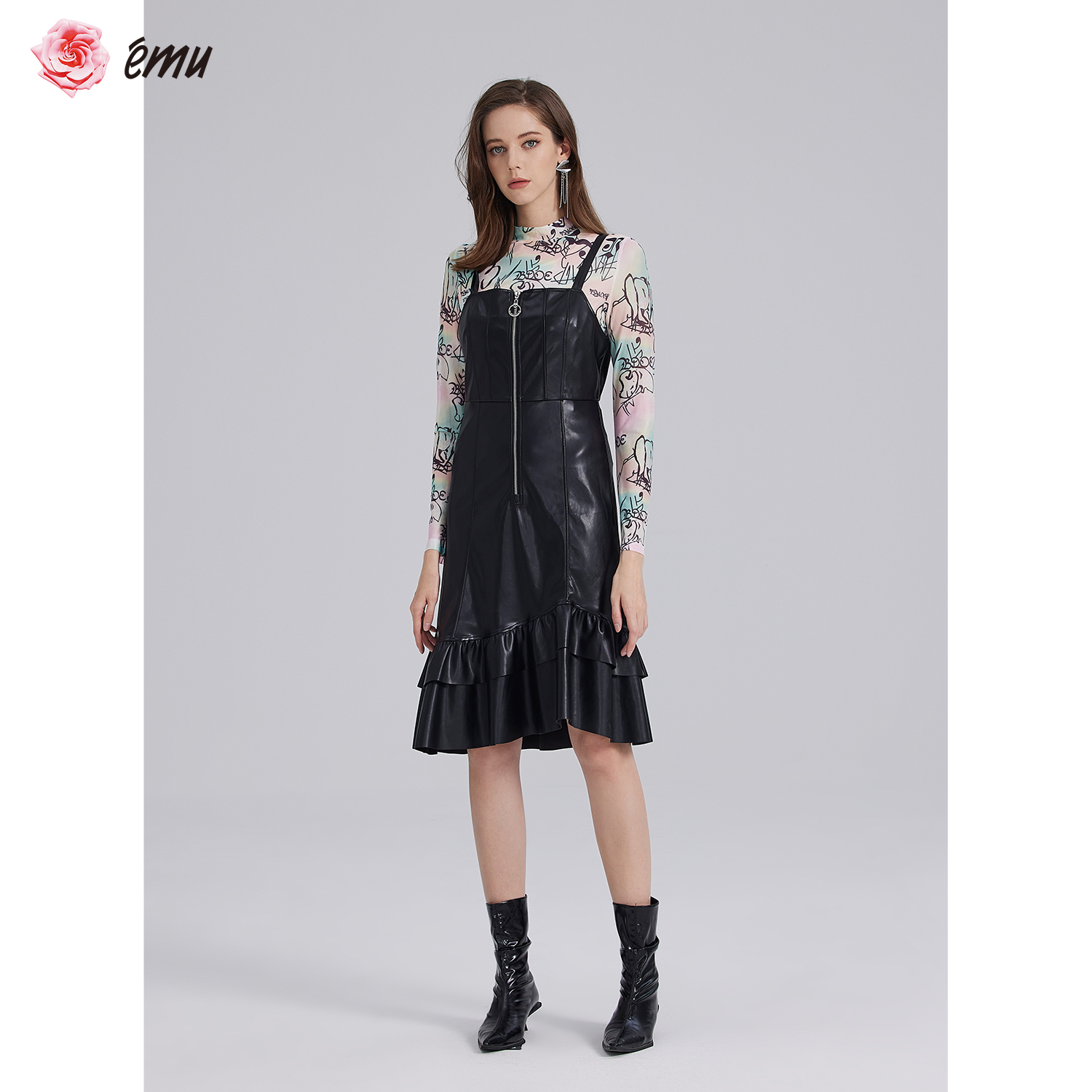 机车PU设计感依妙长裙