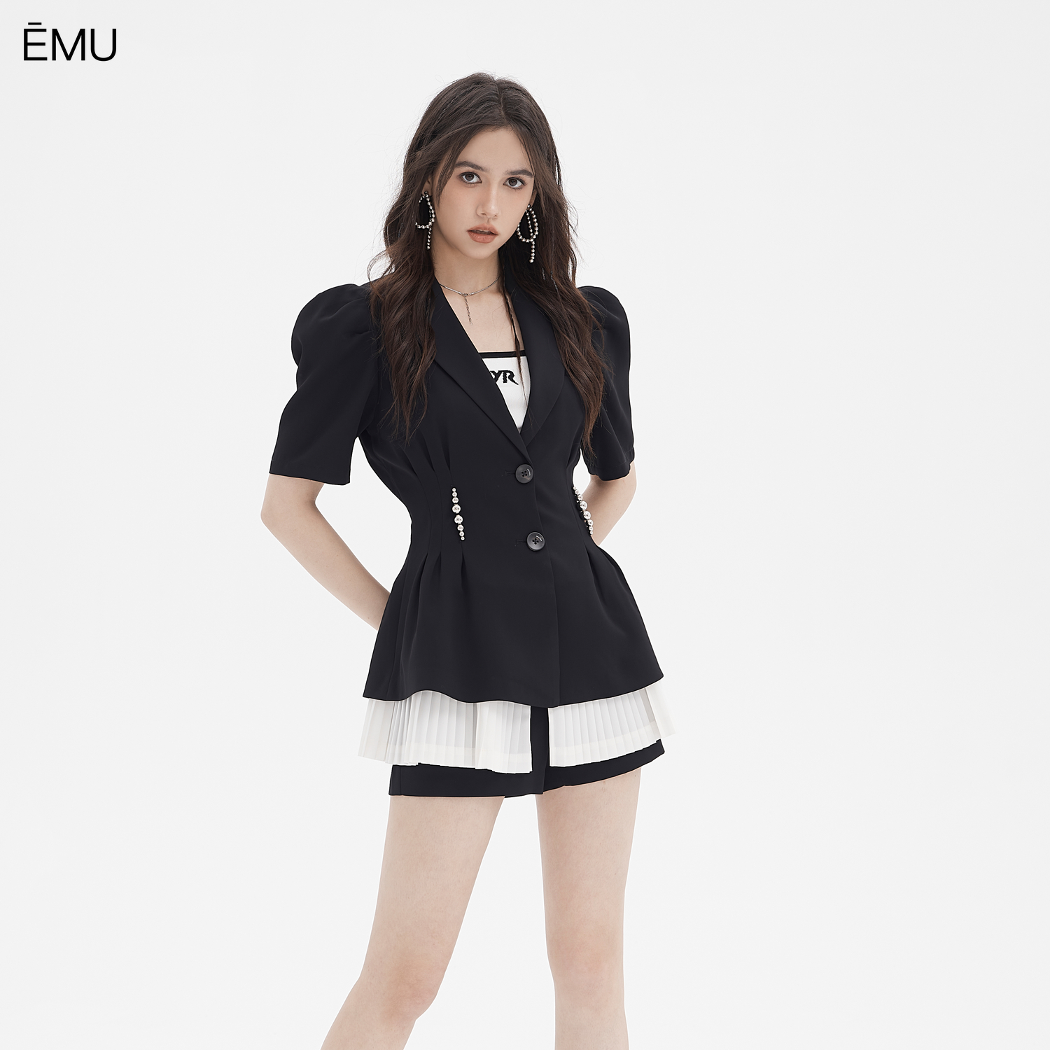 依妙EMU拼接收腰西装外套短裤套装女2025夏季新款潮流配搭两件套