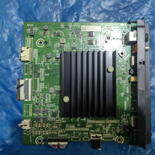 原海信HZ65U7E BOM1 250455主板 RSAG7.820.8796 屏HD650V6U54-TA