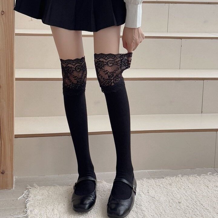 miu系蕾丝中筒袜女2026新款爆款