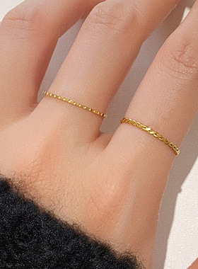 日韩时尚小巧设计交叉花纹特细戒指女钛钢镀18K金简约食指指环ins