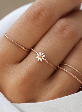 日韩时尚小巧精致向日葵花朵细款戒指钛钢镀18k金指环百搭食指女