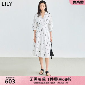 LILY2024夏季新品气质通勤V领度假风印花修身显瘦收腰长款连衣裙