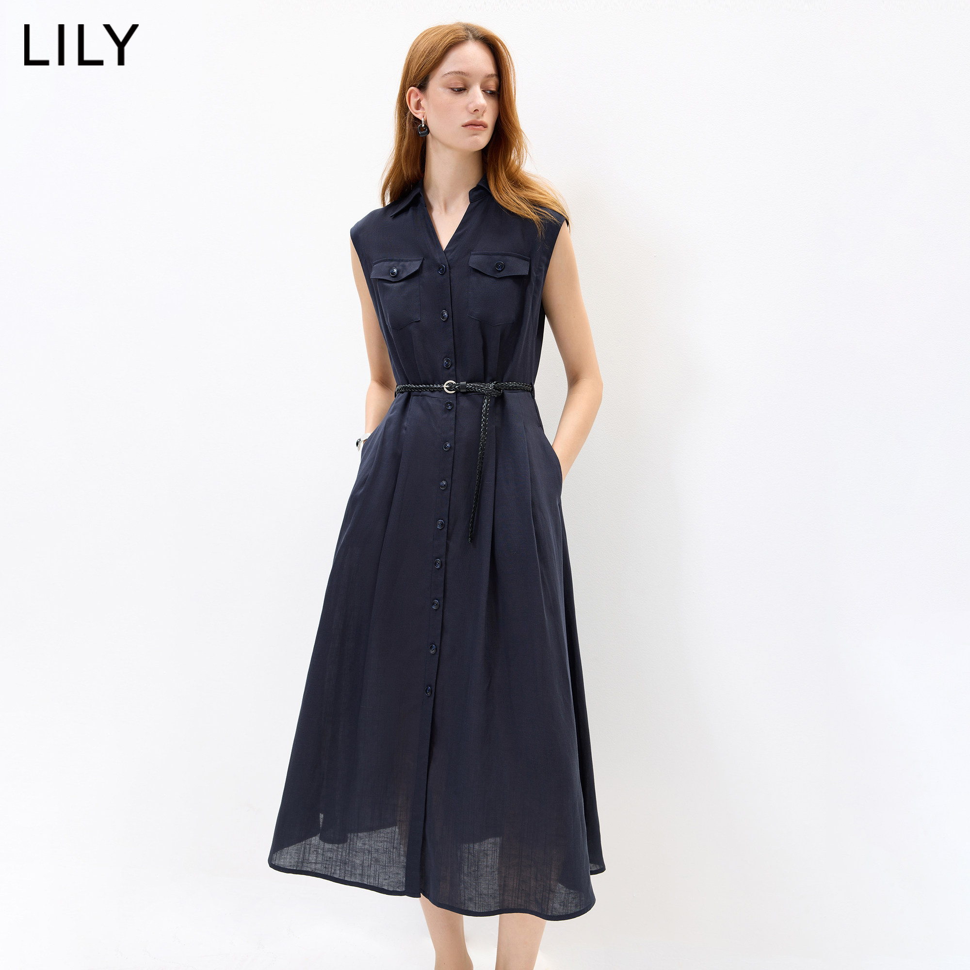 LILY2026夏新款女装莱赛尔亚麻混纺西装领收腰通勤无袖工装连