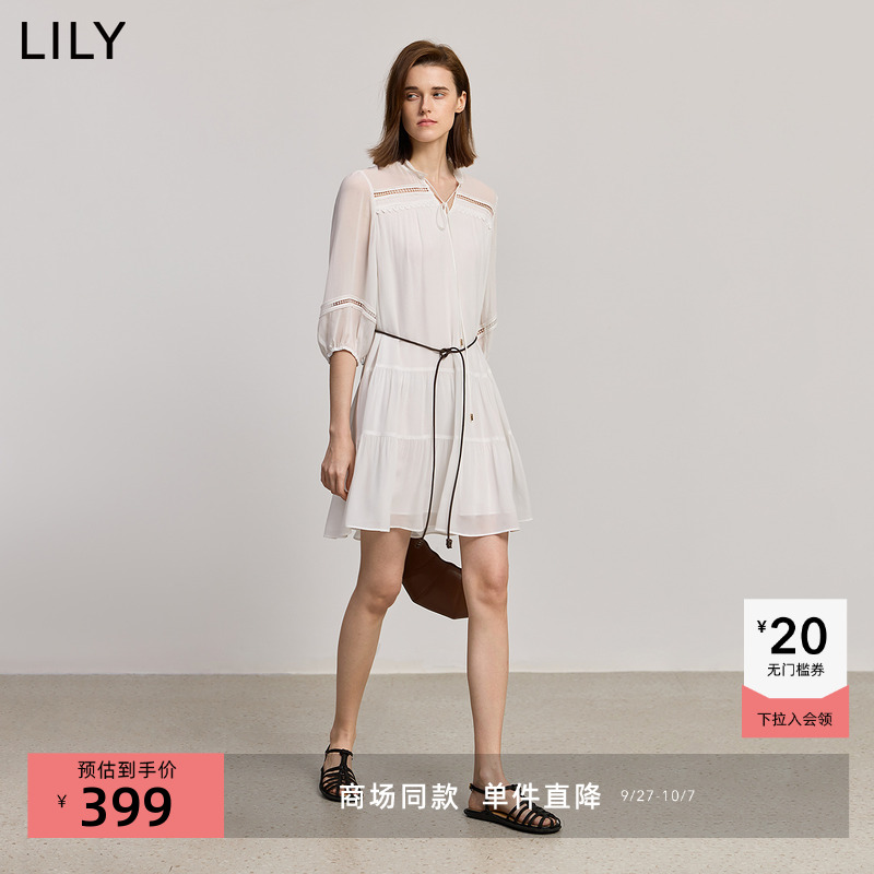 LILY女法式镂空圆领蕾丝连衣裙