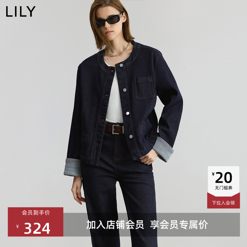 圆领设计 勾勒干练线条