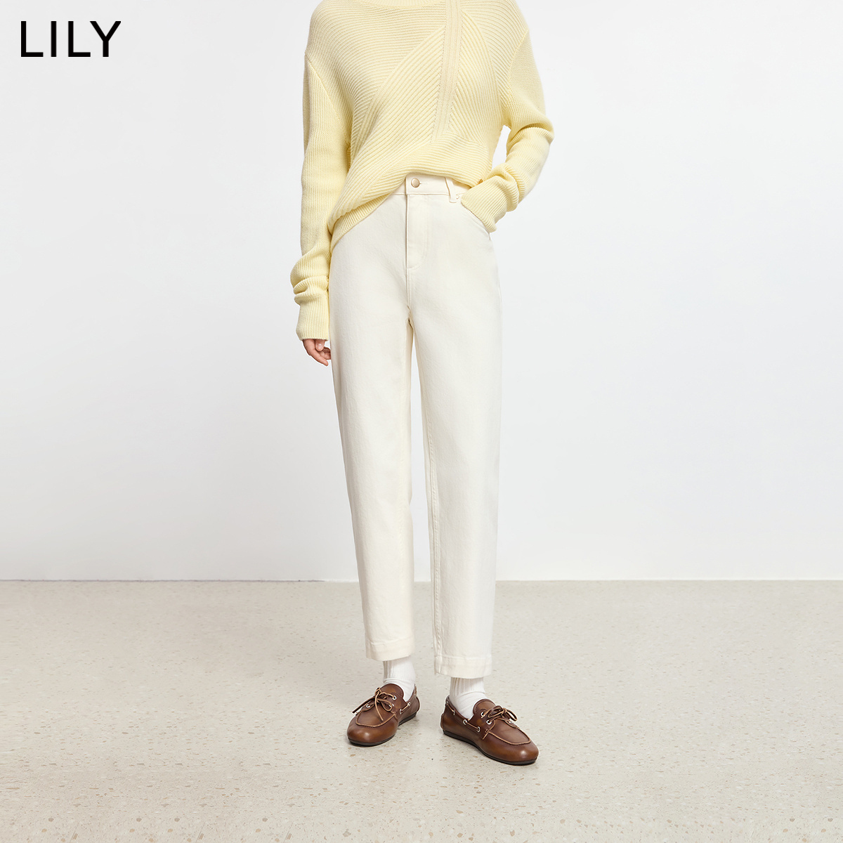 【商场同款】LILY2025冬新款女装修身显瘦通勤休闲白色小脚牛仔裤