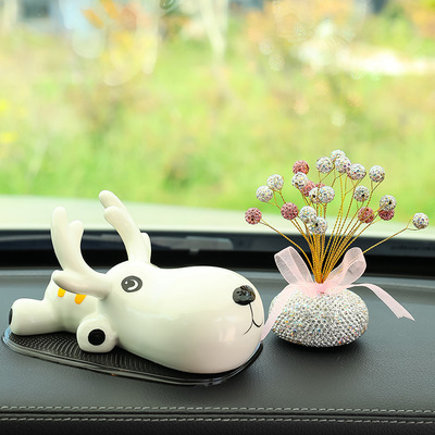 车载一鹿平安汽车摆件