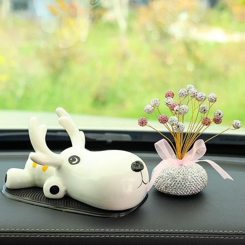 车载一鹿平安汽车摆件