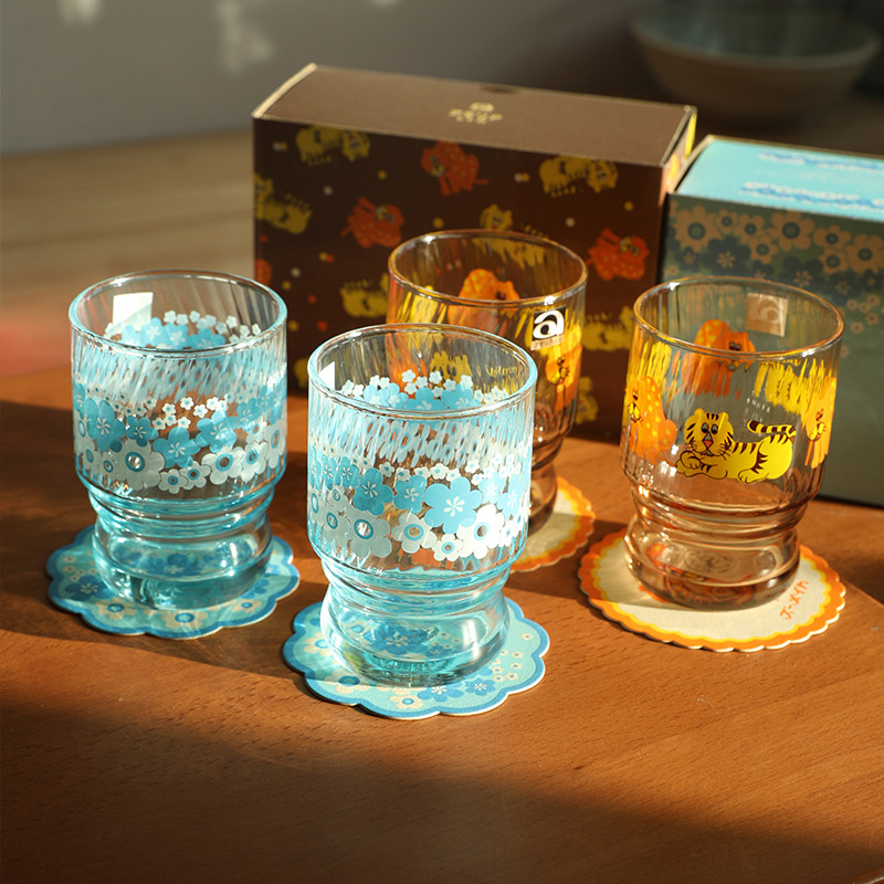 利快日本进口复古玻璃杯家用玻璃杯套装果汁杯酒杯饮料杯带杯垫