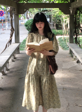 FUTURE BEATS 春日长款油画绿设计师款圆领系带收腰连衣裙