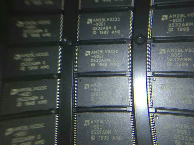 Advanced Micro Devices [32 Megabit (4 M x 8-Bit) CMOS 3.0 Volt-only Uniform Sector Flash Memory]全新现货