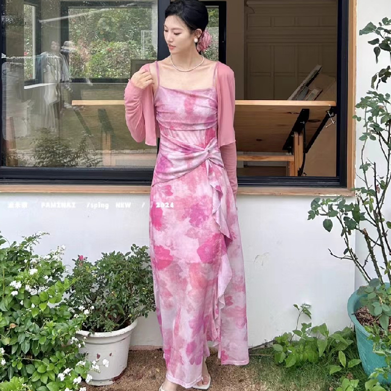防晒小衫配网纱吊带连衣裙两件套