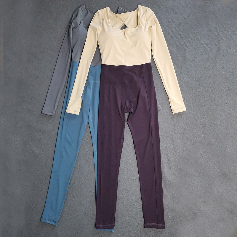长袖连体瑜伽服一体式拼接健身服裸感美背空中瑜伽连体服带胸垫,运动/瑜伽/健身/球迷用品,瑜伽连体衣,淘宝优惠券,粉丝福利购,淘宝优惠卷