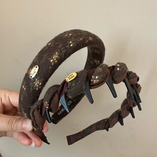 韩系秋冬新款咖色碎花发箍女宽边带齿防滑外戴发捆高颅顶时尚头箍