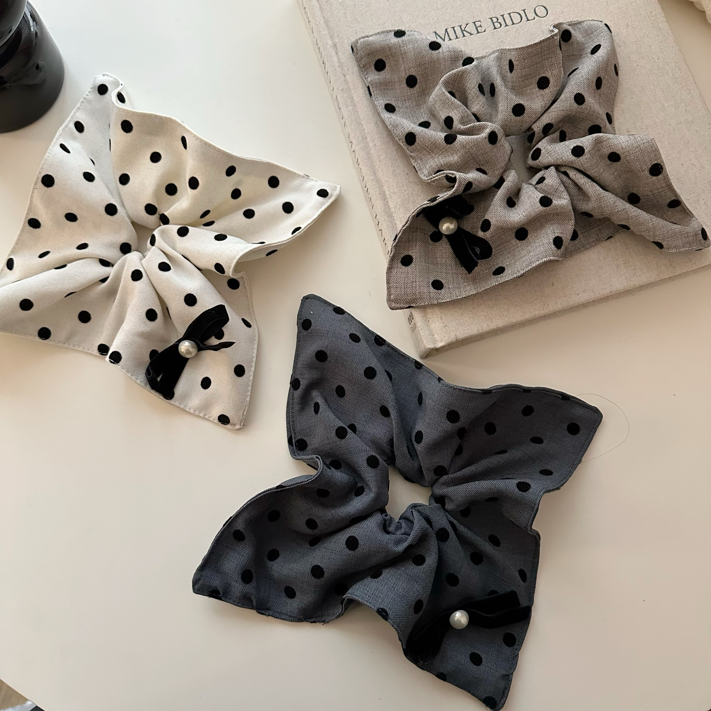 韩系圆点蝴蝶结珍珠方巾发圈气质百搭时尚高级感发饰发圈马尾头绳