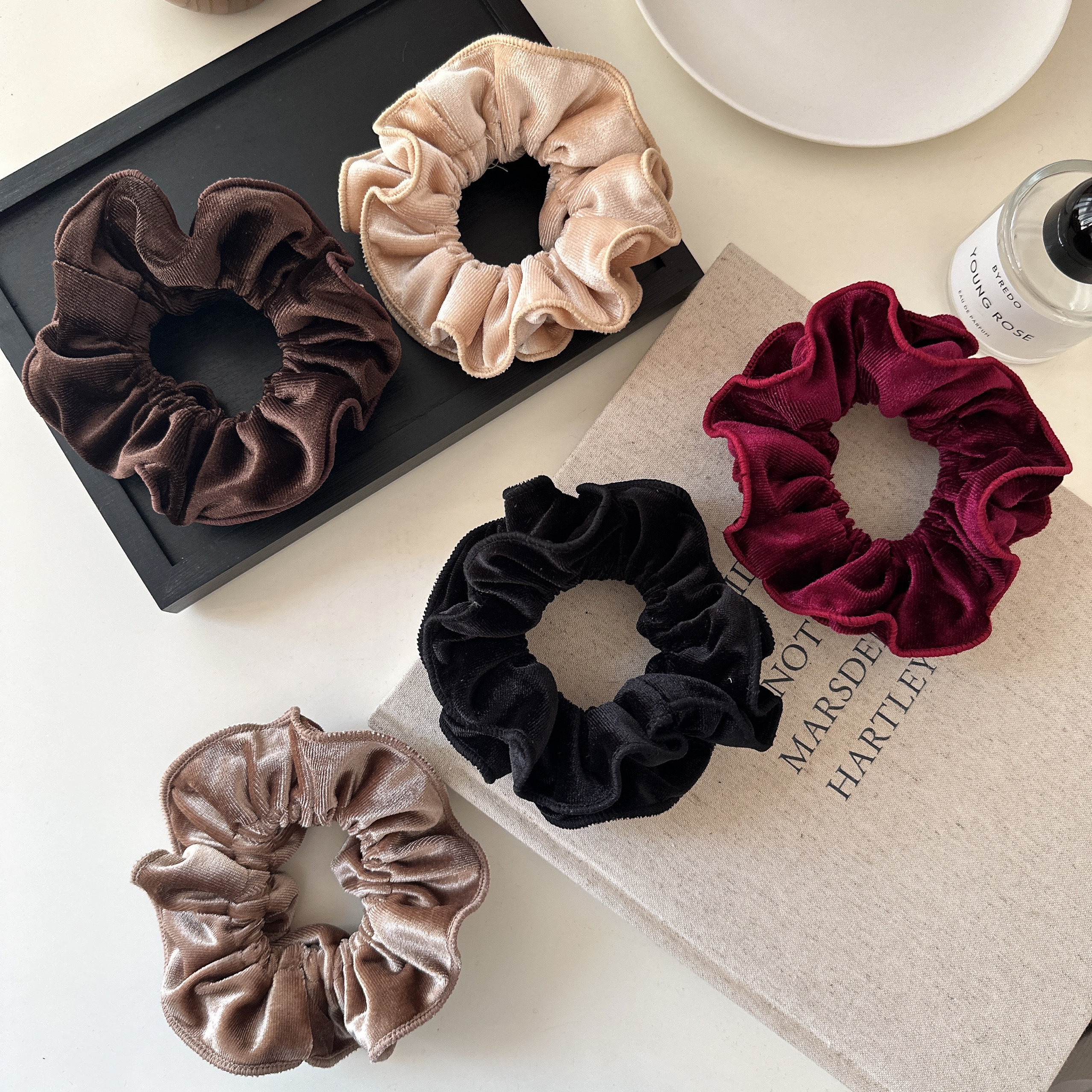 复古丝绒发圈大肠圈日韩绒面布艺立体双花边头花纯色高级感发绳,饰品/流行首饰/时尚饰品新,发饰,淘宝优惠券,粉丝福利购,淘宝优惠卷