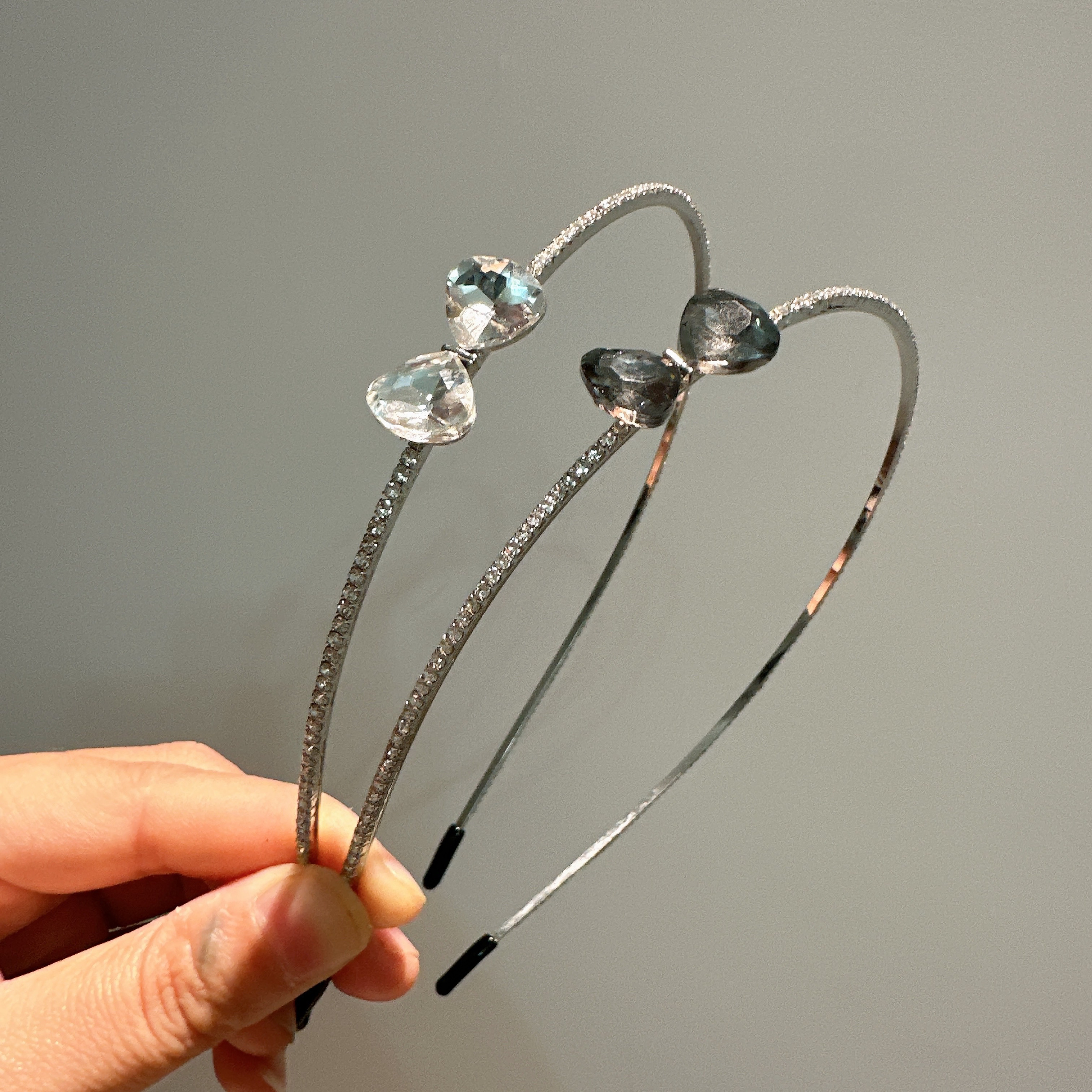 高级感水钻蝴蝶结细发箍新款百搭外出气质公主头箍韩精致复古发饰