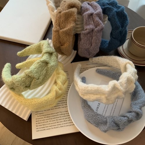 高颅顶奶油褶皱毛线针织发箍