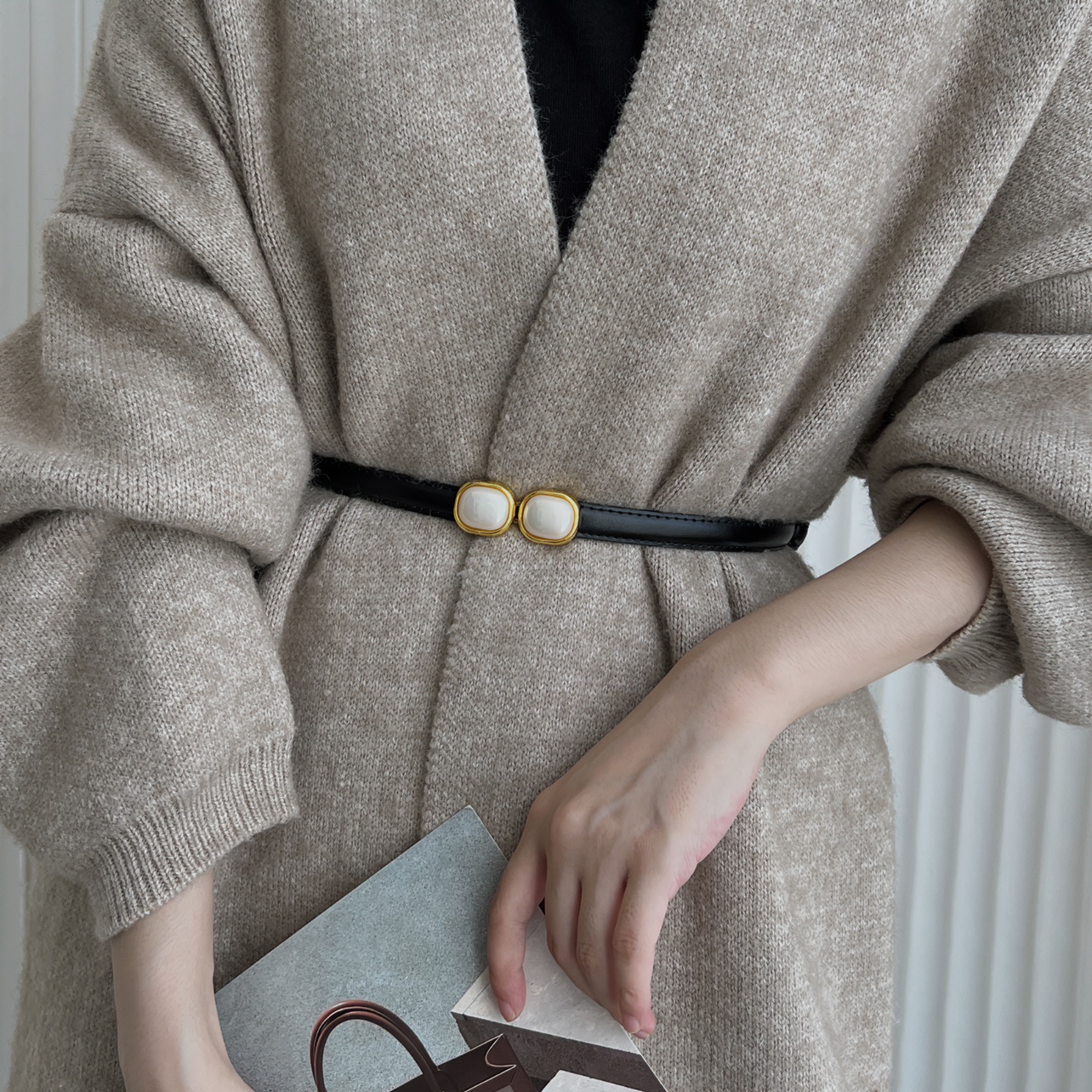 法式高级感真皮细腰带女气质配裙子收腰装饰毛衣外套小皮带新款潮