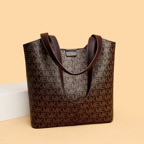 冬季新款通勤大容量软皮托特包