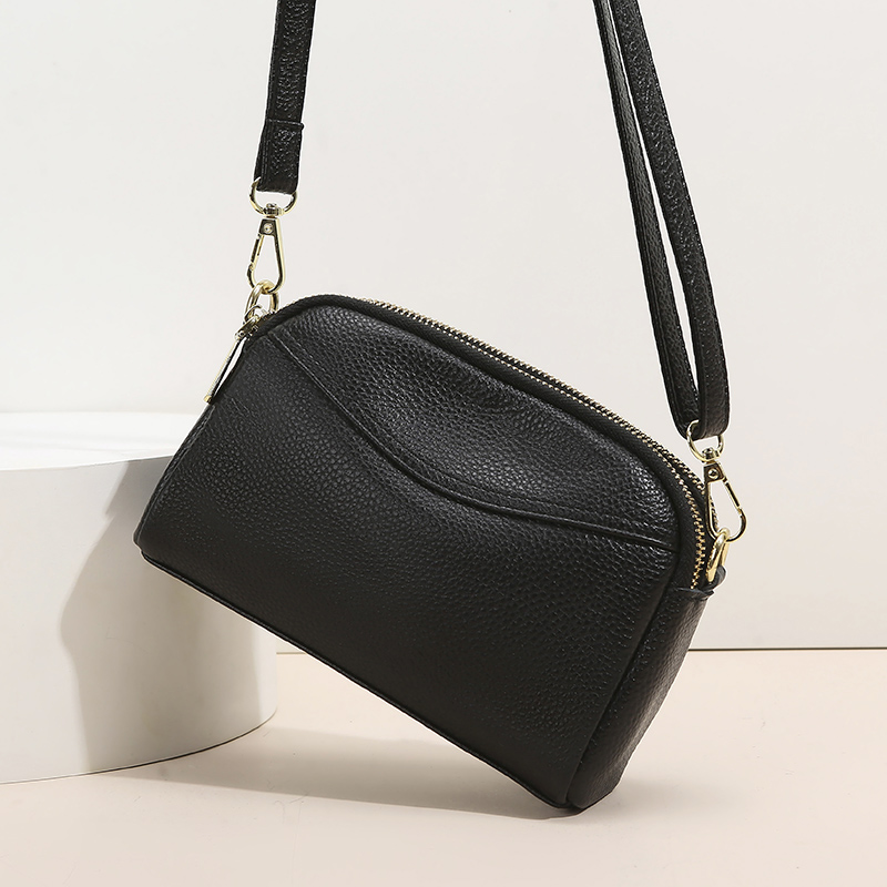 真皮斜挎包小包百搭贝壳包手机包