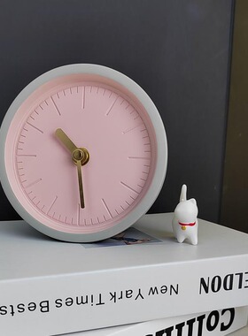 进口英国SUCK UK 混凝土装饰时钟书房客厅卧室静音台钟床头柜座钟