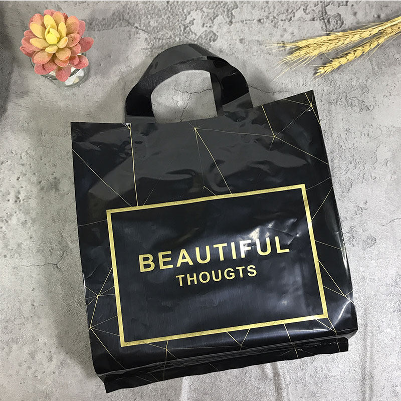 INS风白色定制LOGO礼品包装