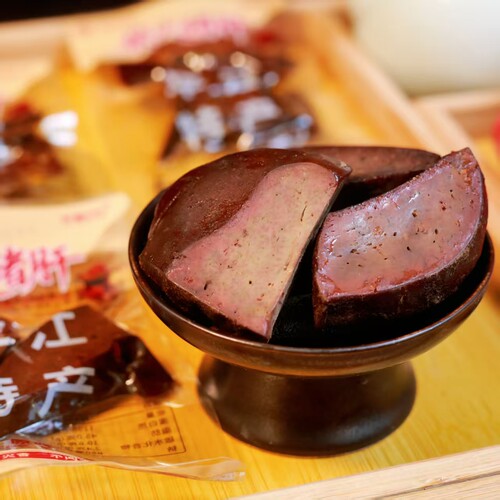 湖南平江特产香辣猪肝下酒开胃休闲小零食开袋即食