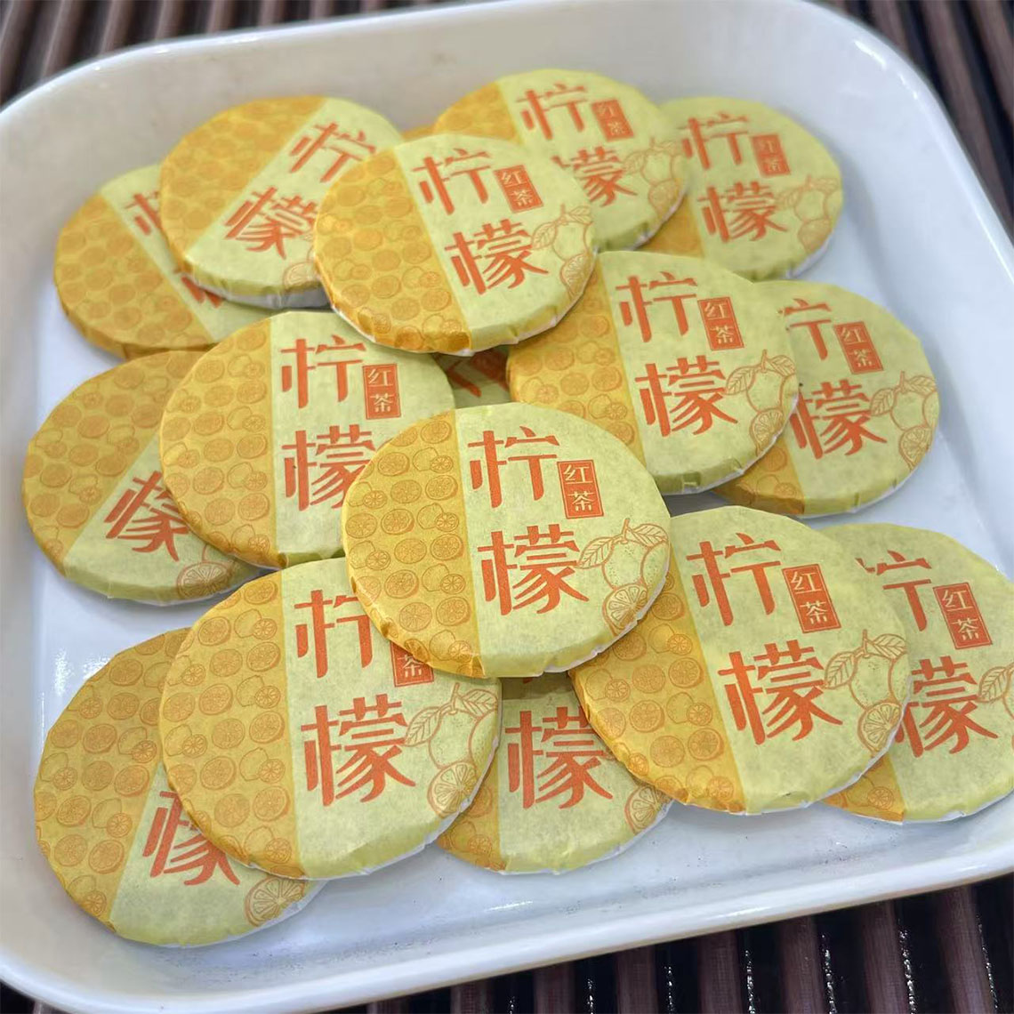 柠檬红茶云南滇红古树红茶