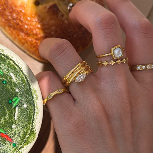 734不掉色钛钢戒指女小众设计感高级食指戒亮晶晶精工指环