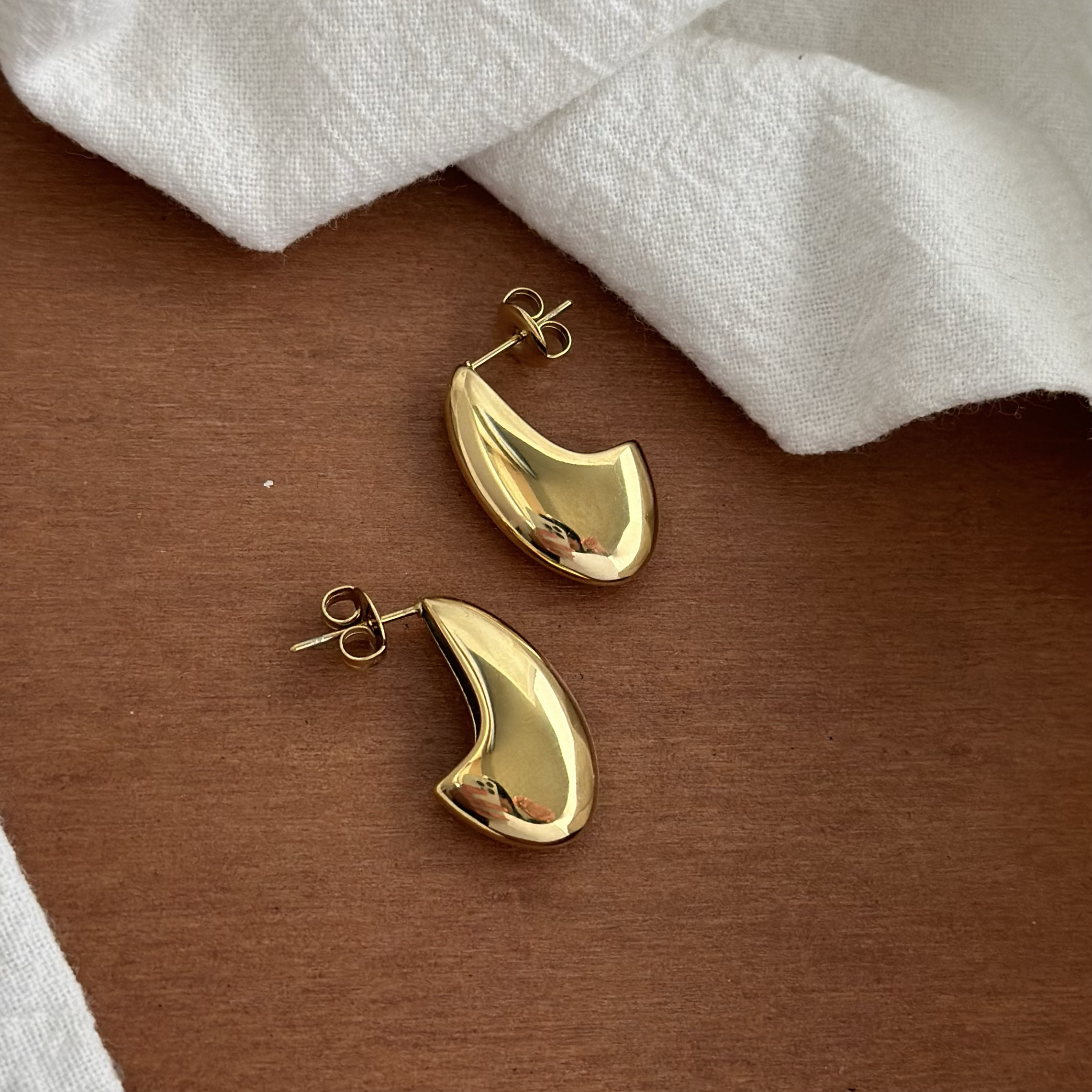 734钛钢耳钉金色水滴耳环女新轻奢高级感气质小众设计通勤耳饰,饰品/流行首饰/时尚饰品新,耳环,淘宝优惠券,粉丝福利购,淘宝优惠卷