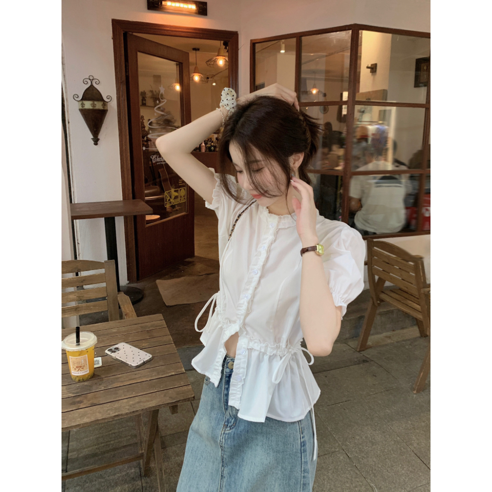 白色设计感简约衬衣女夏季法式修身收腰木耳边短袖衬衫
