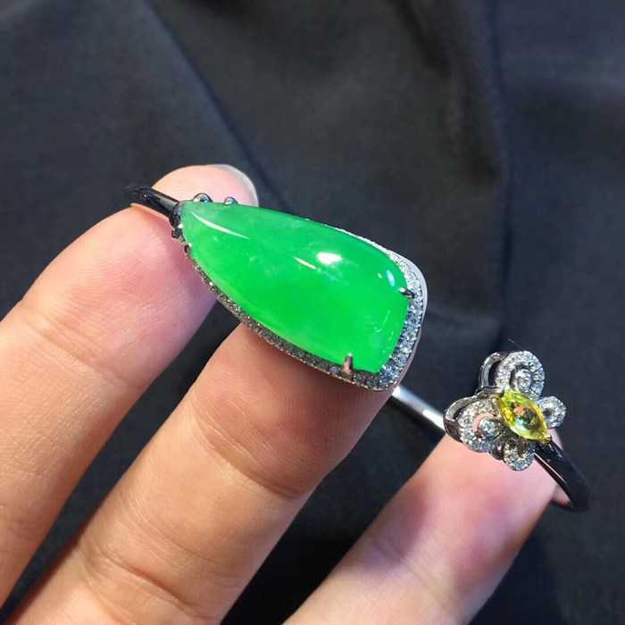 缅甸天然a货翡翠手镯女高冰老坑种正阳绿手镯手链18k金钻石手镯女