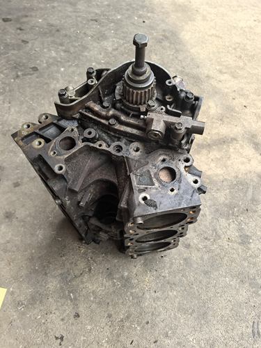 三菱帕杰罗 V43 2030A 6G72 缸体 V73  V93  6G72 发动机中缸总成