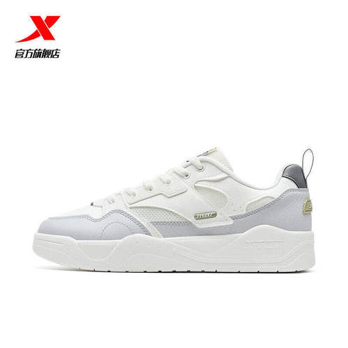 特步小白鞋休闲运动男滑板鞋